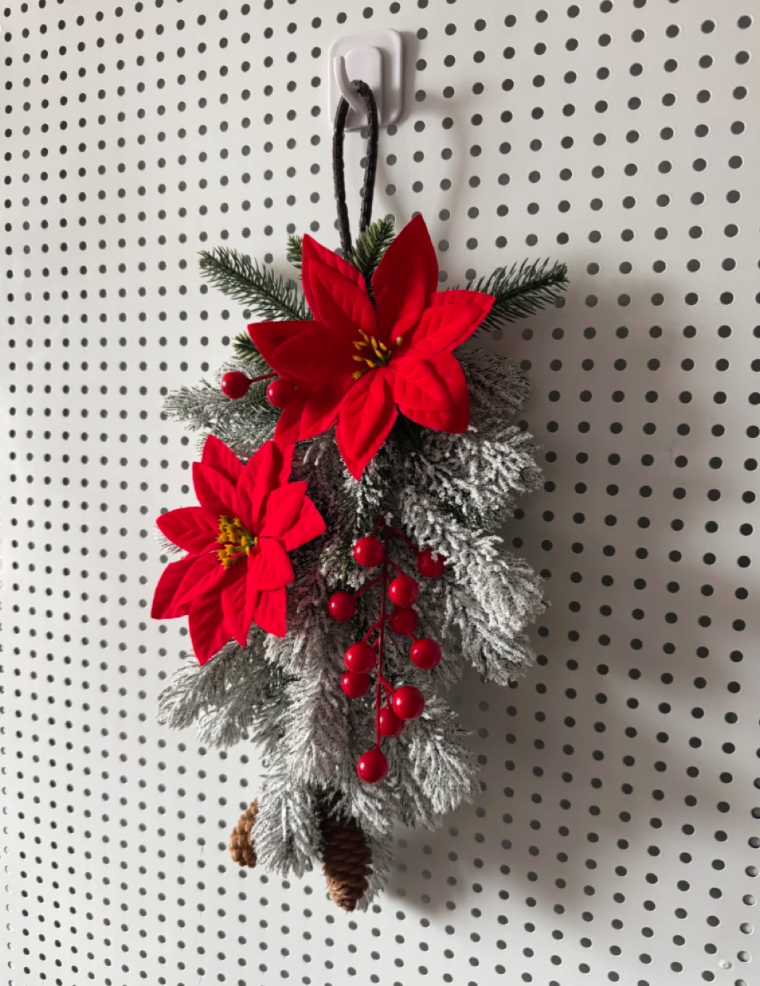 Wreath handmade reference in the Nothing archive